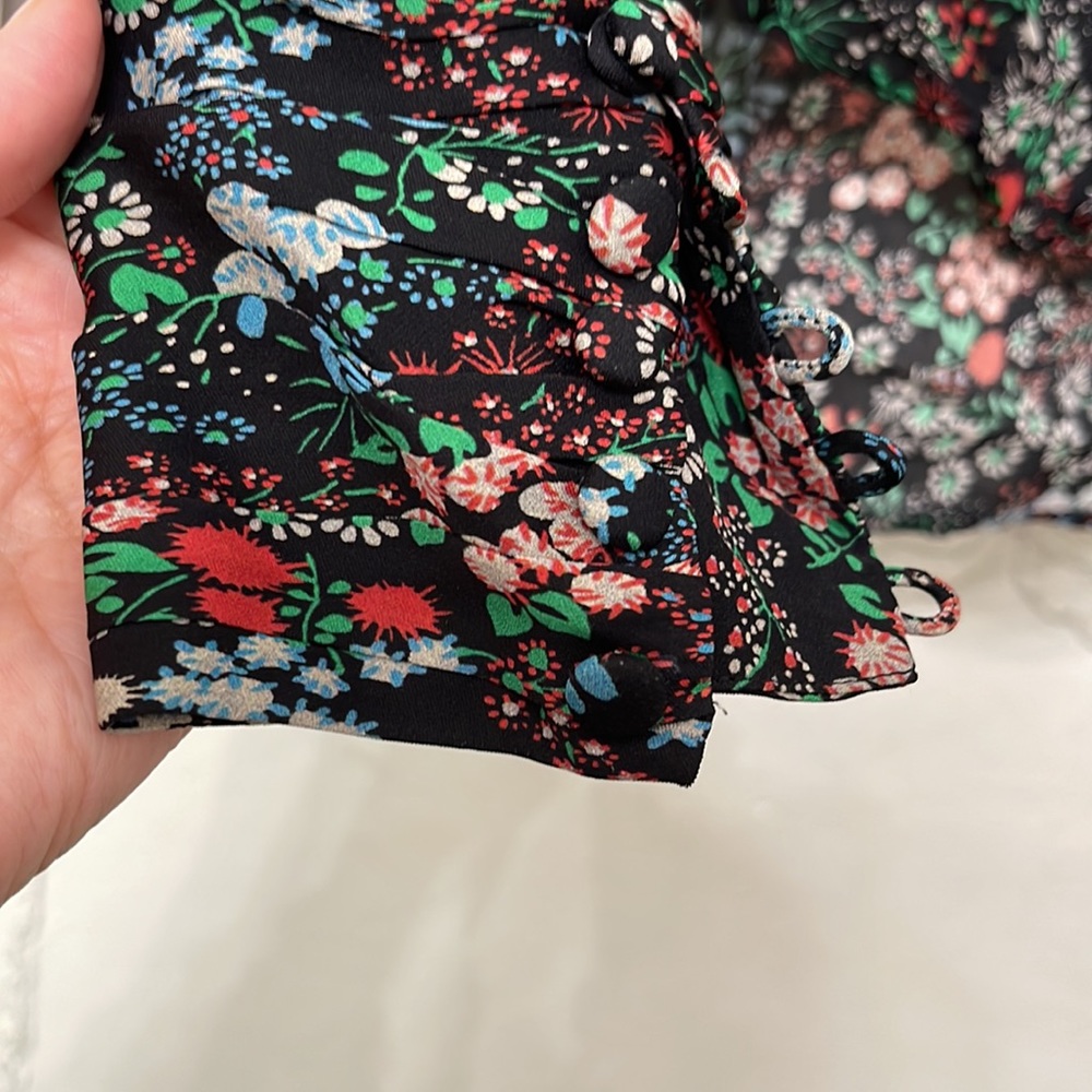 Veronica Beard Silk Floral Print Blouse 2 - Picture 6 of 8